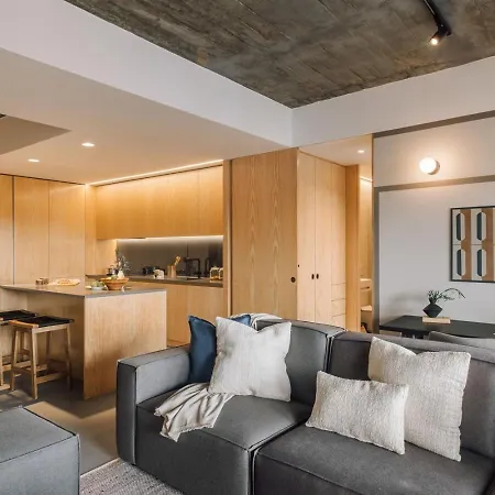 Moledo - 3 Bedrooms And Balcony In Santo Antonio דירה ליסבון