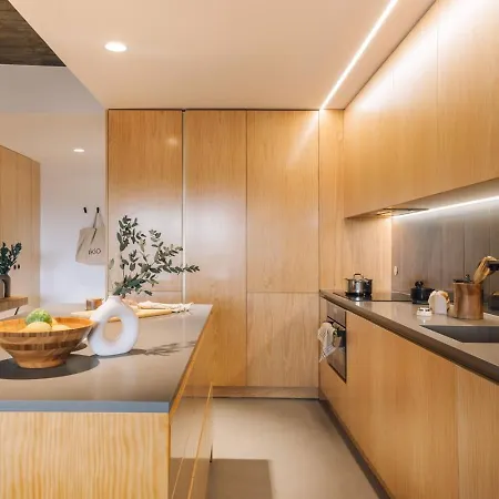 Moledo - 3 Bedrooms And Balcony In Santo Antonio Appartement Lissabon