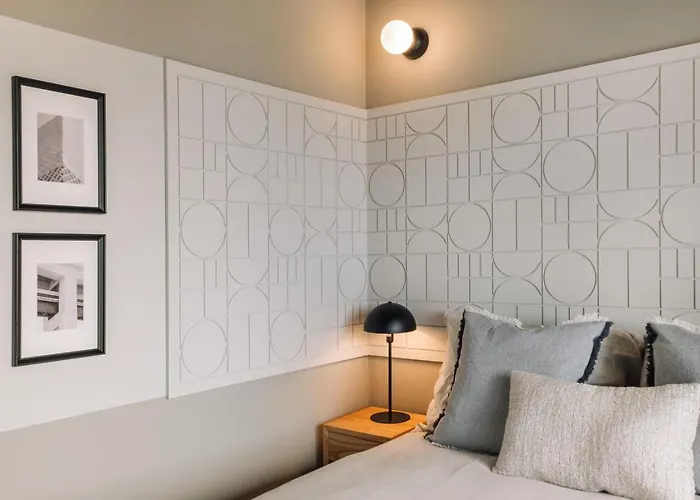 Апартаменти Moledo - 3 Bedrooms And Balcony In Santo Antonio *