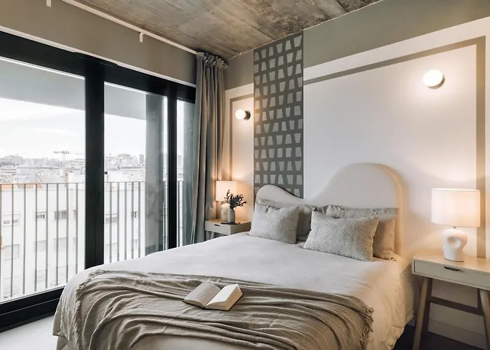 Moledo - 3 Bedrooms And Balcony In Santo Antonio *